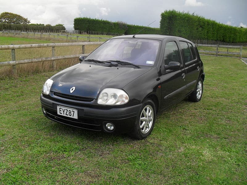 Renault Clio 2 (1998 – 2005) – Bezpieczniki Schemat – Bezpieczniki.net