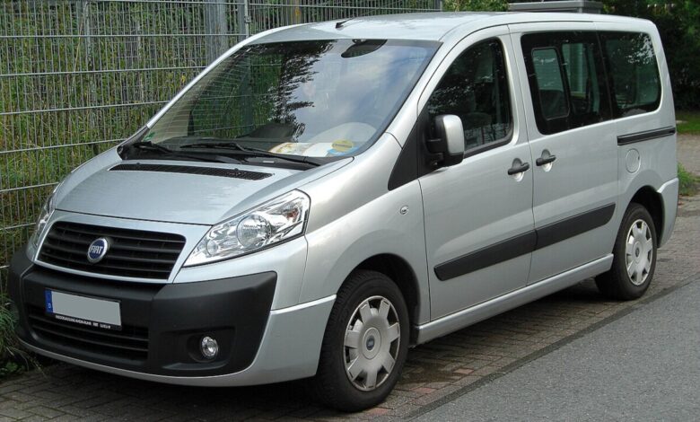 Fiat Scudo drugiej generacji z 2010 roku