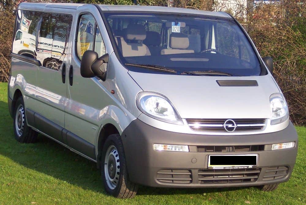 Opel Vivaro (2001-2014) – Bezpieczniki Schemat – Bezpieczniki.net