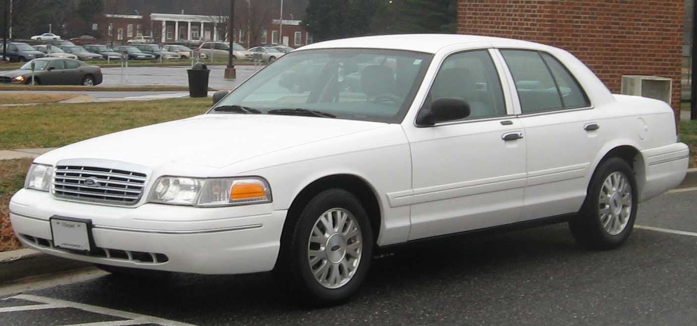 Ford Crown Victoria (2003-2012)