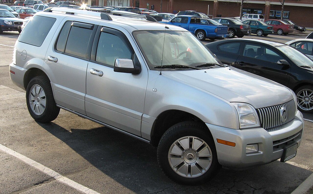 Mercury Mountaineer III z lat 2006-2007 - oryginalna fotografia amerykańskiego SUV-a trzeciej generacji