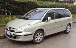 Fuszek w samochodzie Peugeot 307 II 2001-2008, schemat bezpieczników.