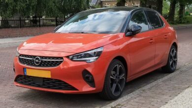 Opel Corsa F od 2019 - schematy bezpieczników i skrzynek.