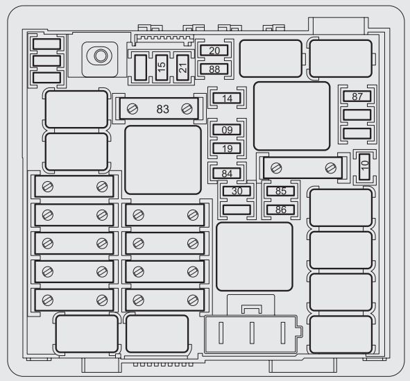 Fiat Punto 2012 - schemat skrzynki w komorze silnika.